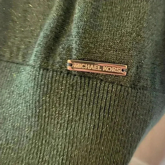 Gorgeous Michael Kors glittery sweater - Picture 2 of 3